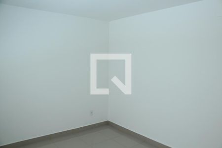 Quarto 1 de casa para alugar com 2 quartos, 80m² em Jardim Jasmim, Nova Iguaçu