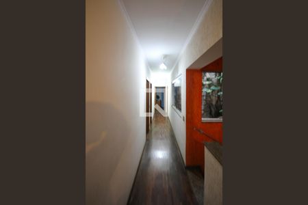 Corredor de casa para alugar com 3 quartos, 351m² em Vila Santa Clara, São Paulo
