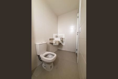 Banheiro de apartamento à venda com 2 quartos, 129m² em Sagrada Família, Belo Horizonte