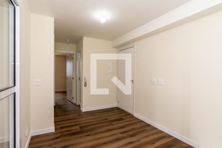 Sala de apartamento para alugar com 2 quartos, 43m² em Vila das Bandeiras, Guarulhos