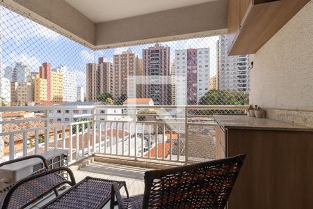 Varanda de apartamento para alugar com 2 quartos, 66m² em Cambuí, Campinas