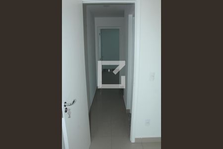 Detalhe Corredor de casa para alugar com 2 quartos, 80m² em Jardim Jasmim, Nova Iguaçu