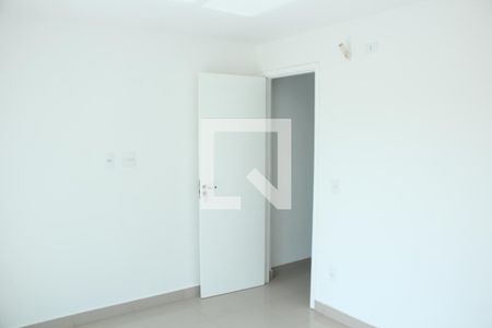 Quarto 2 de casa para alugar com 2 quartos, 80m² em Jardim Jasmim, Nova Iguaçu