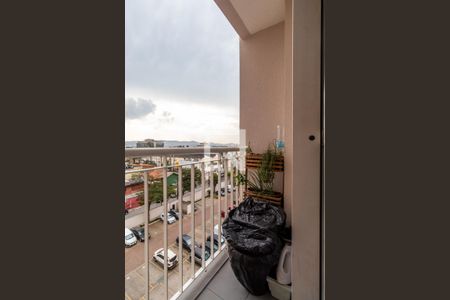 Varanda de apartamento à venda com 2 quartos, 59m² em Vila das Bandeiras, Guarulhos