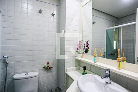 Banheiro Social de apartamento à venda com 3 quartos, 166m² em Vila Suzana, São Paulo