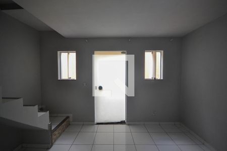 Sala de casa para alugar com 2 quartos, 70m² em Centro, Nilópolis