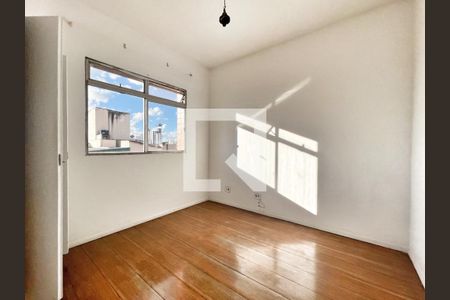 Quarto 2 de apartamento à venda com 4 quartos, 220m² em Prado, Belo Horizonte