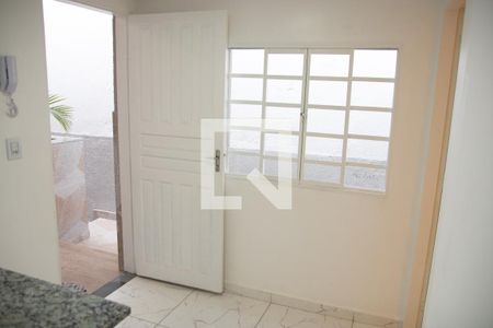 Sala e Cozinha de apartamento para alugar com 1 quarto, 40m² em Parque Edu Chaves, São Paulo