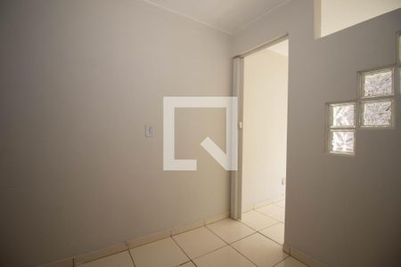 Cozinha e Área de Serviço de kitnet/studio para alugar com 1 quarto, 32m² em Asa Norte, Brasília