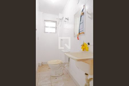 Banheiro de kitnet/studio à venda com 1 quarto, 34m² em Cambuci, São Paulo