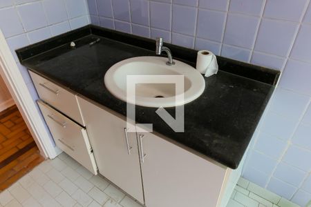 Casa para alugar com 206m², 3 quartos e 1 vaga Casa para alugar com 206m², 3 quartos e 1 vagaBanheiro Social