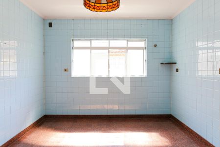 Casa para alugar com 206m², 3 quartos e 1 vaga Casa para alugar com 206m², 3 quartos e 1 vagaSala de Jantar