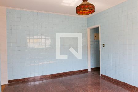 Casa para alugar com 206m², 3 quartos e 1 vaga Casa para alugar com 206m², 3 quartos e 1 vagaSala de Jantar