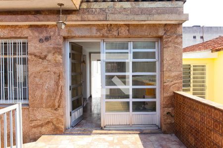 Casa para alugar com 206m², 3 quartos e 1 vaga Casa para alugar com 206m², 3 quartos e 1 vagaEntrada