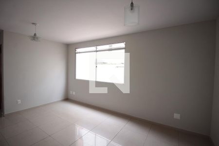 Sala de apartamento para alugar com 3 quartos, 75m² em Dona Clara, Belo Horizonte