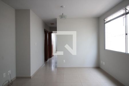 Sala de apartamento para alugar com 3 quartos, 75m² em Dona Clara, Belo Horizonte