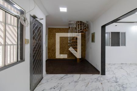 Sala de casa à venda com 3 quartos, 250m² em Jardim Rizzo, Guarulhos