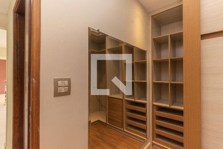 Closet Quarto 1 de casa para alugar com 2 quartos, 70m² em Vila Tesouro, São José dos Campos