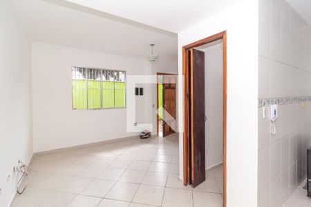 Casa de condomínio à venda com 55m², 3 quartos e 1 vagaSala