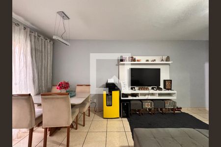 Sala de apartamento à venda com 3 quartos, 62m² em Jardim Stella, Santo André