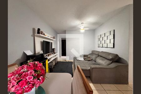 Sala de apartamento à venda com 3 quartos, 62m² em Jardim Stella, Santo André