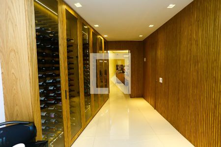 Sala de casa de condomínio à venda com 4 quartos, 400m² em Vila Progredior, São Paulo