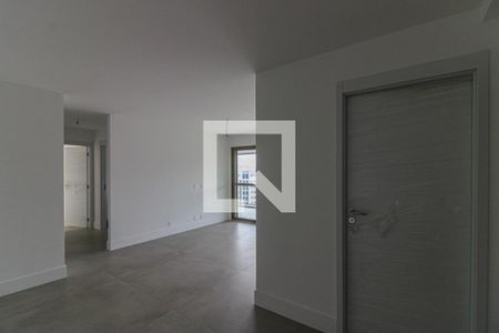 Sala de apartamento à venda com 3 quartos, 122m² em Barra da Tijuca, Rio de Janeiro