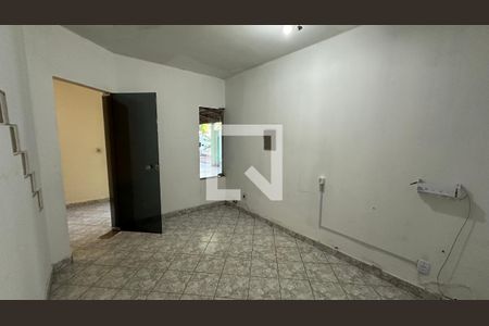 Sala de casa para alugar com 4 quartos, 229m² em São Francisco, Goiânia