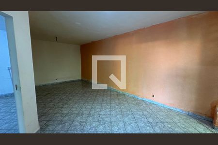 Sala de casa para alugar com 4 quartos, 229m² em São Francisco, Goiânia