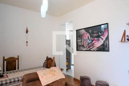 Sala de apartamento à venda com 2 quartos, 67m² em Fernão Dias, Belo Horizonte