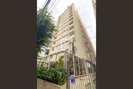 Fachada de kitnet/studio à venda com 1 quarto, 30m² em Higienópolis, São Paulo