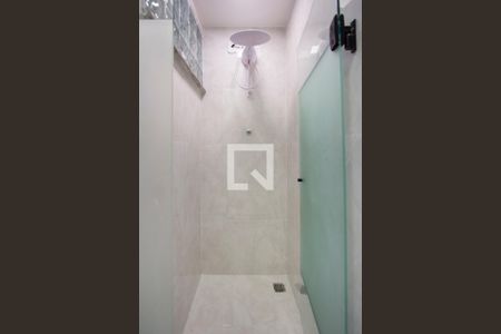 Banheiro de apartamento à venda com 1 quarto, 43m² em Icaraí, Niterói