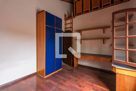 Casa à venda com 339m², 3 quartos e 4 vagas Casa à venda com 339m², 3 quartos e 4 vagasQuarto 1