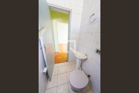 Apartamento para alugar com 64m², 2 quartos e sem vaga Apartamento para alugar com 64m², 2 quartos e sem vagaBanheiro