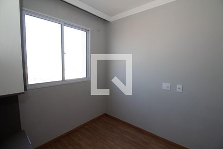 Quarto 2 de apartamento para alugar com 2 quartos, 38m² em Vila Tolstoi, São Paulo