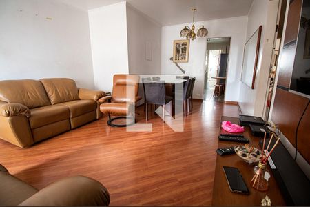 Apartamento à venda com 120m², 4 quartos e 2 vagasSala