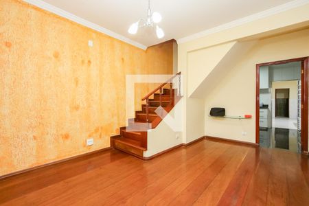 Sala de casa à venda com 4 quartos, 239m² em Vila Sao Francisco (zona Sul), São Paulo