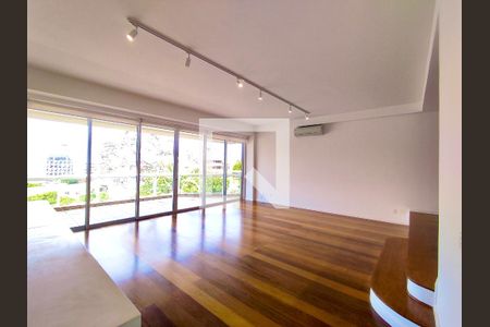 Sala de casa à venda com 4 quartos, 484m² em Jardim Botânico, Rio de Janeiro