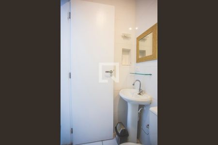 Banheiro  de apartamento para alugar com 1 quarto, 20m² em Vila Clementino, São Paulo