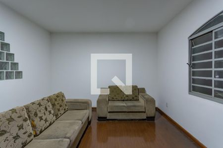 Sala de Estar de casa à venda com 4 quartos, 390m² em Santa Amelia, Belo Horizonte