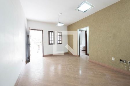 Sala de casa à venda com 4 quartos, 300m² em Bela Vista, São Paulo