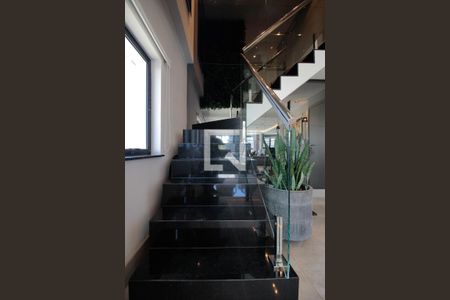 Escada de apartamento à venda com 2 quartos, 138m² em Paraíso, São Paulo