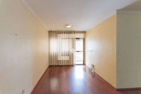 Sala de apartamento à venda com 3 quartos, 84m² em Vila Itapura, Campinas
