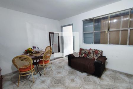 Sala de apartamento para alugar com 3 quartos, 75m² em Taquara, Rio de Janeiro