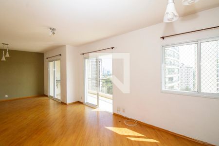 Sala de apartamento para alugar com 3 quartos, 136m² em Santo Amaro, São Paulo