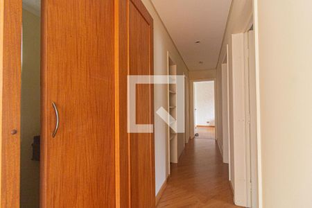 Corredor de apartamento para alugar com 3 quartos, 180m² em Juvevê, Curitiba