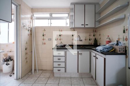 Cozinha de apartamento à venda com 2 quartos, 48m² em Conjunto Habitacional Padre Manoel de Paiva, São Paulo