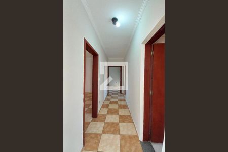 Corredor  de casa para alugar com 3 quartos, 150m² em Parque Jambeiro, Campinas