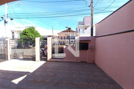 Vista da Sala  de casa para alugar com 3 quartos, 150m² em Parque Jambeiro, Campinas