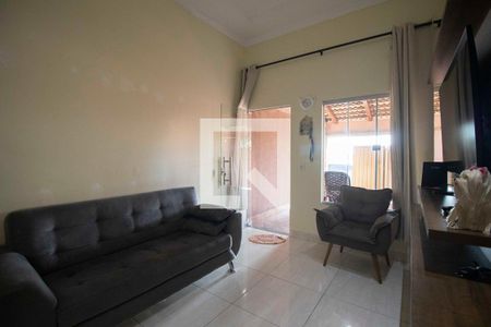 Sala de casa para alugar com 2 quartos, 78m² em Residencial Itália, Goiânia